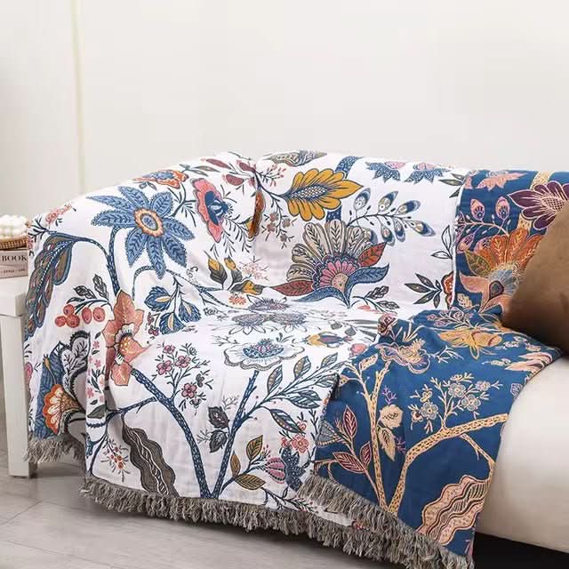 CottonBloom Blanket – Rustikale Baumwoll-Decke mit Blumenmuster, Wende-Design