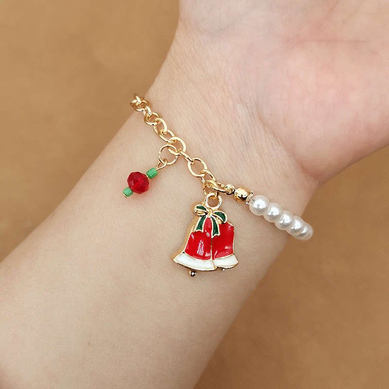 PEARLGLOW – Festliches Bettelarmband mit schimmernden Perlen für Weihnachten 5