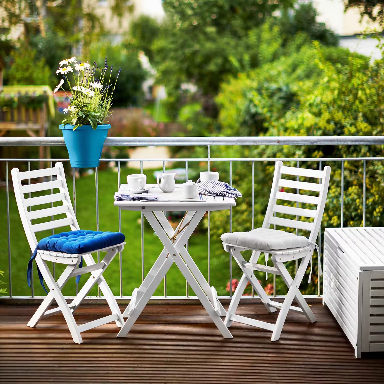 LODGE Gartentisch