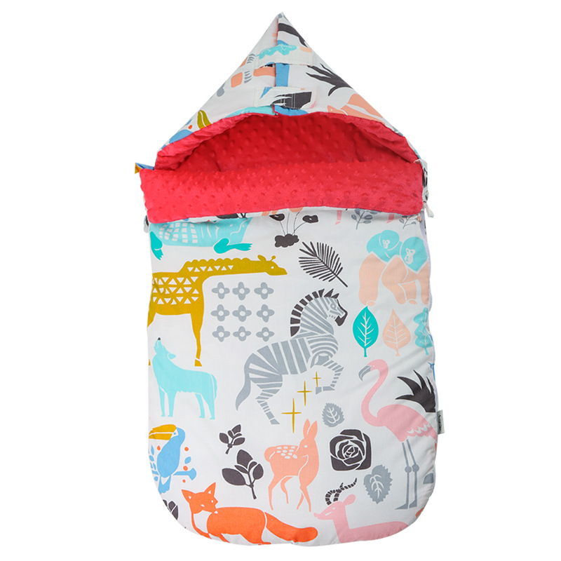 Baby Schlafsack mit Kapuze – Minky Decke für Neugeborene