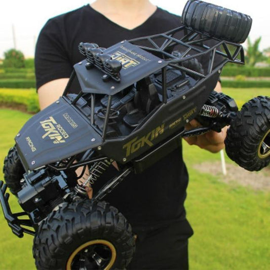 BeastTrek X4 – Monster truck radiocomandato con trazione 4x4 e protezione dagli urti per ogni terreno