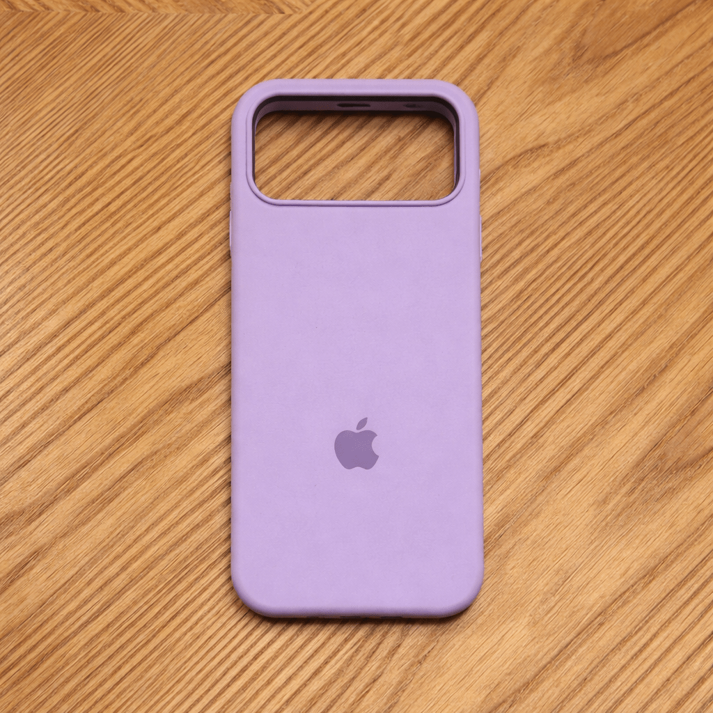 VELVIGUARD – MagSafe-kompatible Silikonhülle mit Soft-Touch Oberfläche für iPhone