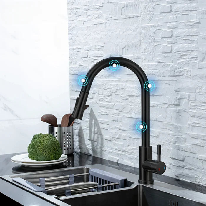 SMARTPOUR – Intelligente Küchenarmatur mit Sensorsteuerung & ausziehbarem Auslauf