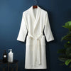 AirWeave Robe – Leichter Unisex Bademantel mit Waffelstruktur