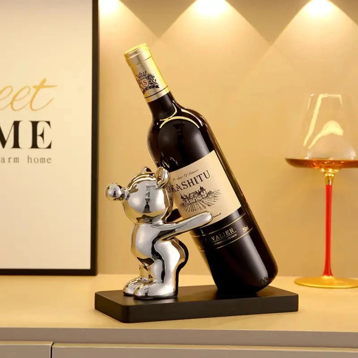 BEARWINE Scaffale – Elegante portabottiglie in ceramica a forma di orso per una conservazione raffinata delle bottiglie