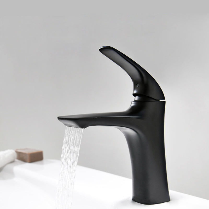 Rubinetto per lavabo BRASSLINE – Elegante rubinetto in ottone massiccio nero antico