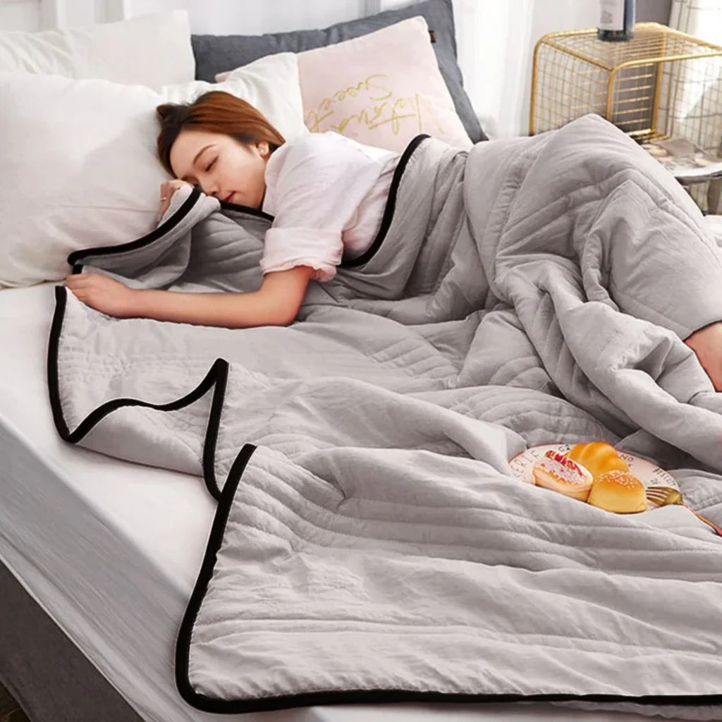 Coperta Rinfrescante Estiva CoolBreeze – Coperta Estiva Traspirante per un Sonno Rinfrescante