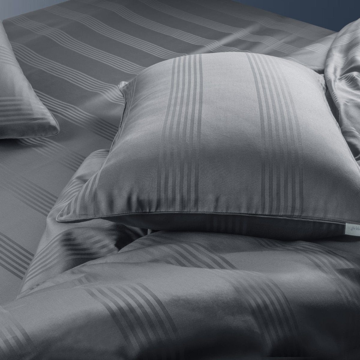 Aurelisse Kissenbezüge | Premium Baumwolle | Weich, Elegant & Langlebig | Luxuriöse Kissenhüllen für stilvolles Schlafzimmer