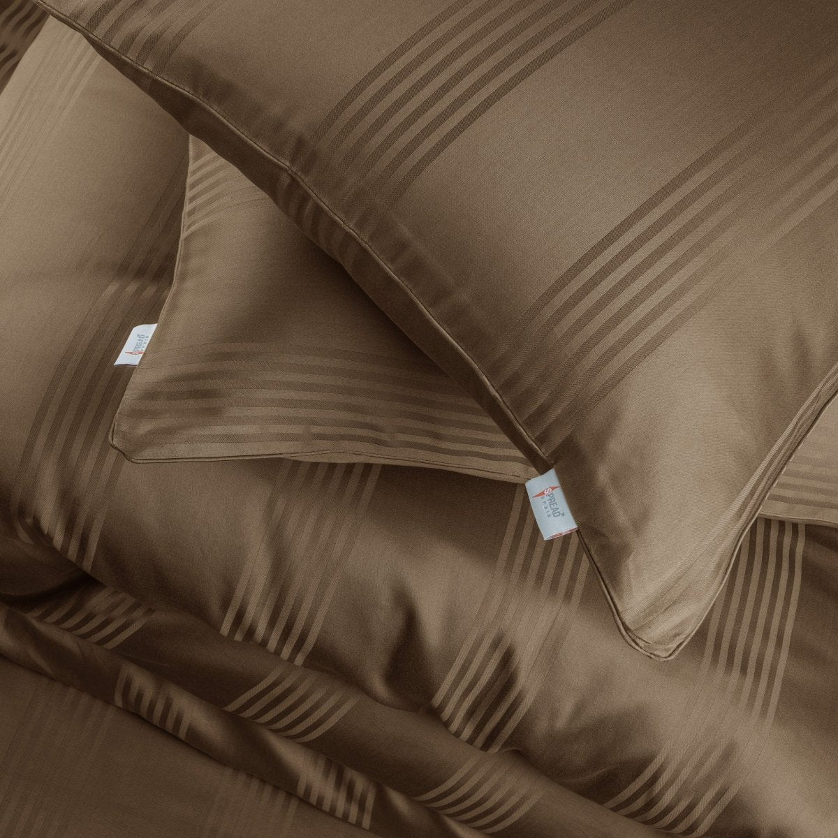 Aurelisse Kissenbezüge | Premium Baumwolle | Weich, Elegant & Langlebig | Luxuriöse Kissenhüllen für stilvolles Schlafzimmer