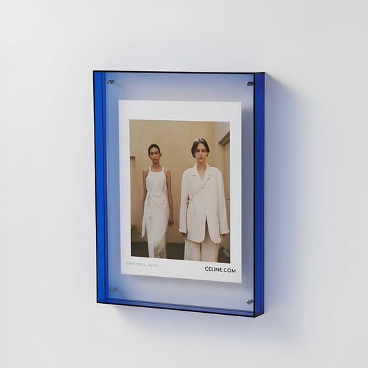 CRYSTAFRAME – Cadre en acrylique moderne pour une élégance flottante