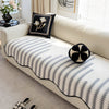 ChevronLuxe – Moderner Chenille Sofaüberwurf mit stilvollem Schutz
