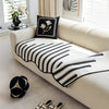 ChevronLuxe – Moderner Chenille Sofaüberwurf mit stilvollem Schutz