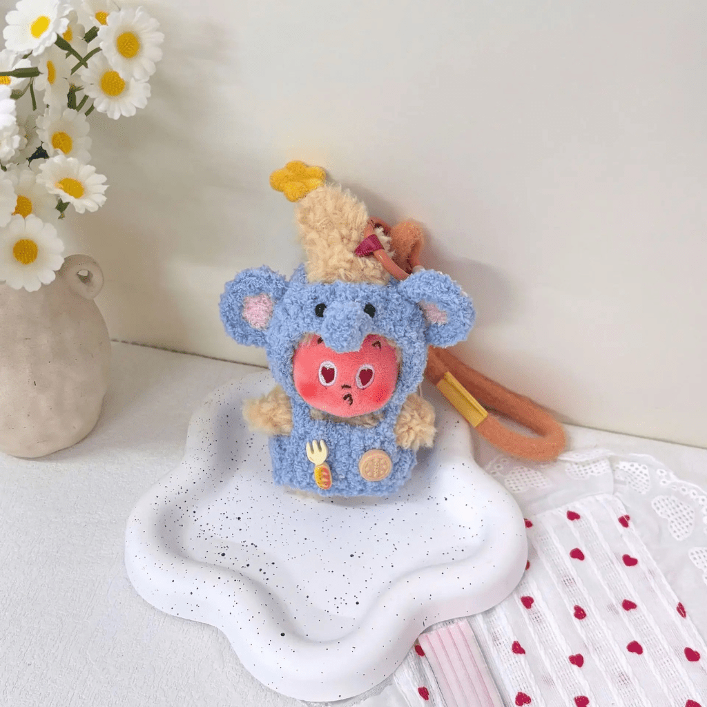 DOLLCRAFT – Handgefertigtes Plüschpuppen-Outfit für fantasievolles Spielen 9