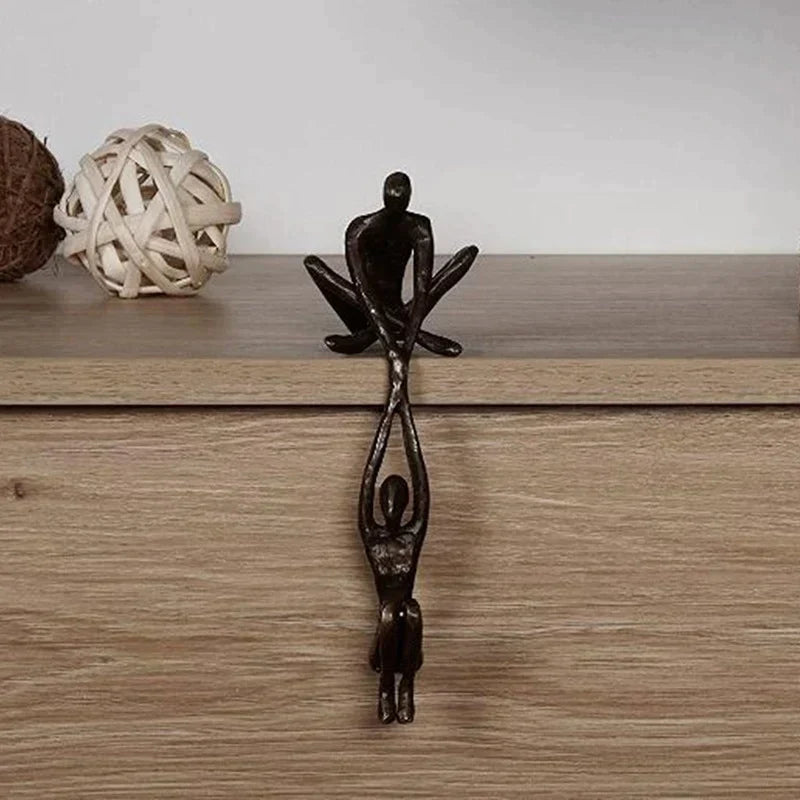 ETERNITY Sculpture – Dekorative Harzskulptur für Liebe und Balance