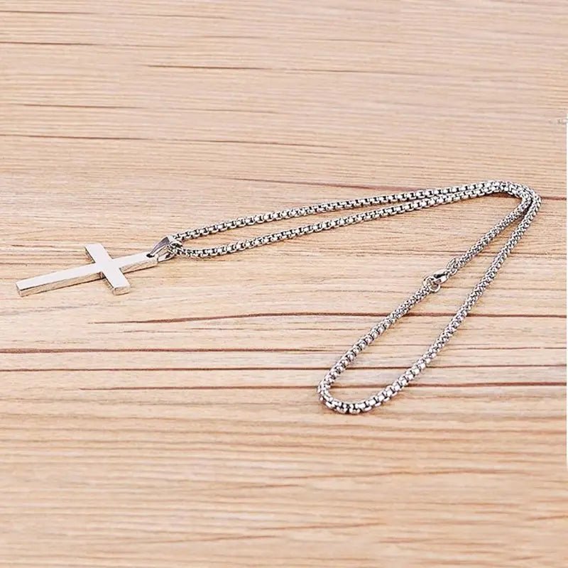 ETERNA NECKLACE – Herren Halskette mit Edelstahl Kreuzanhänger