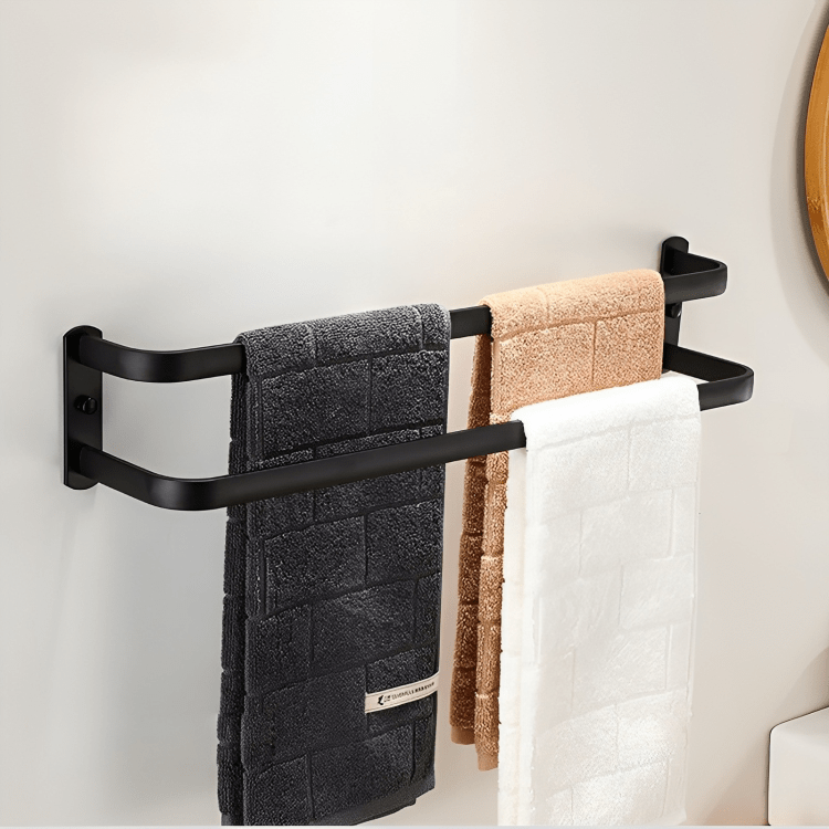 FlexRack – Wandmontiertes Badezimmerregal aus Aluminium mit 3 Querstreben