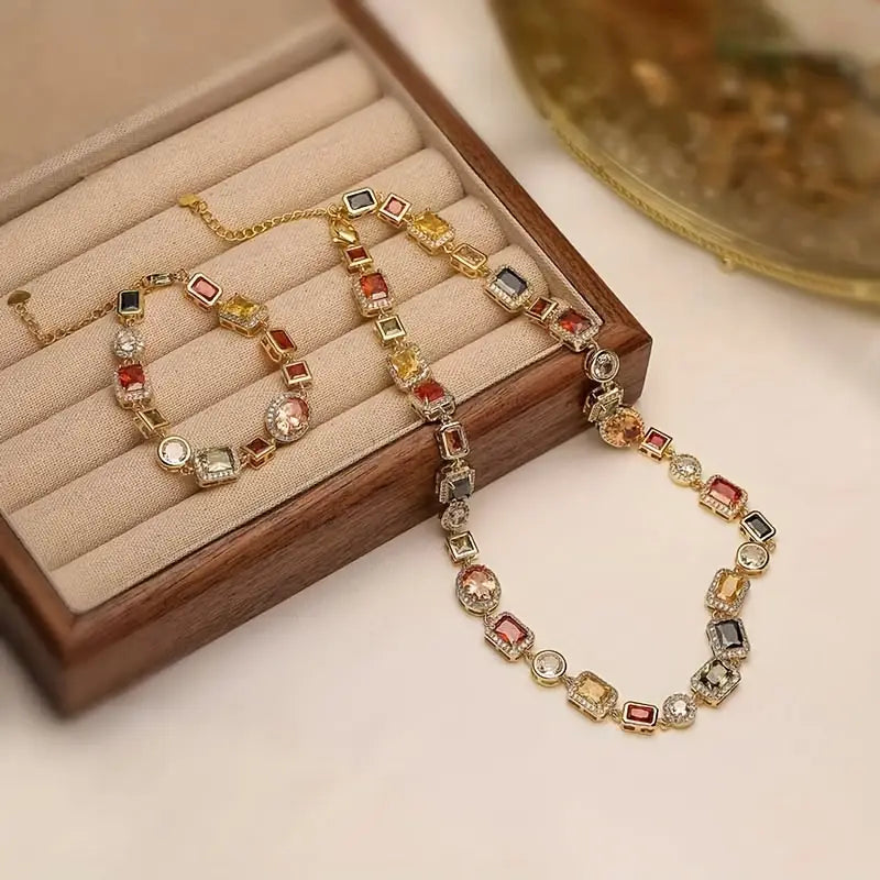 AURELIA GEO – Ensemble de bijoux moderne avec design géométrique en zirconia