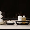 LUXDISH – Portasapone astratto e mensola per bagno