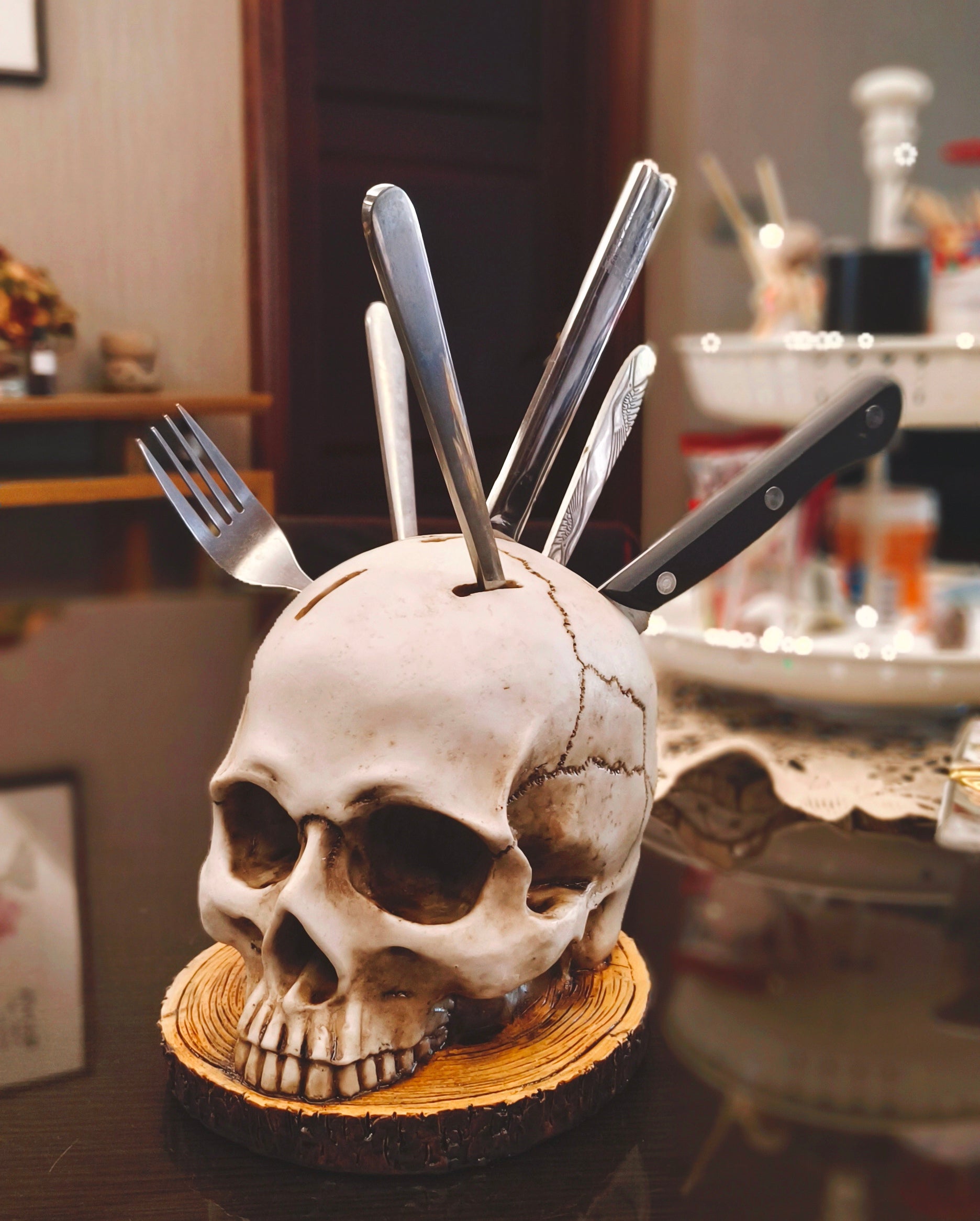 GOTHIC SKULL – Handgefertigter Messerhalter mit Totenkopf-Design