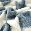SNUGSPOT – Bonte Geruite Fleece Deken