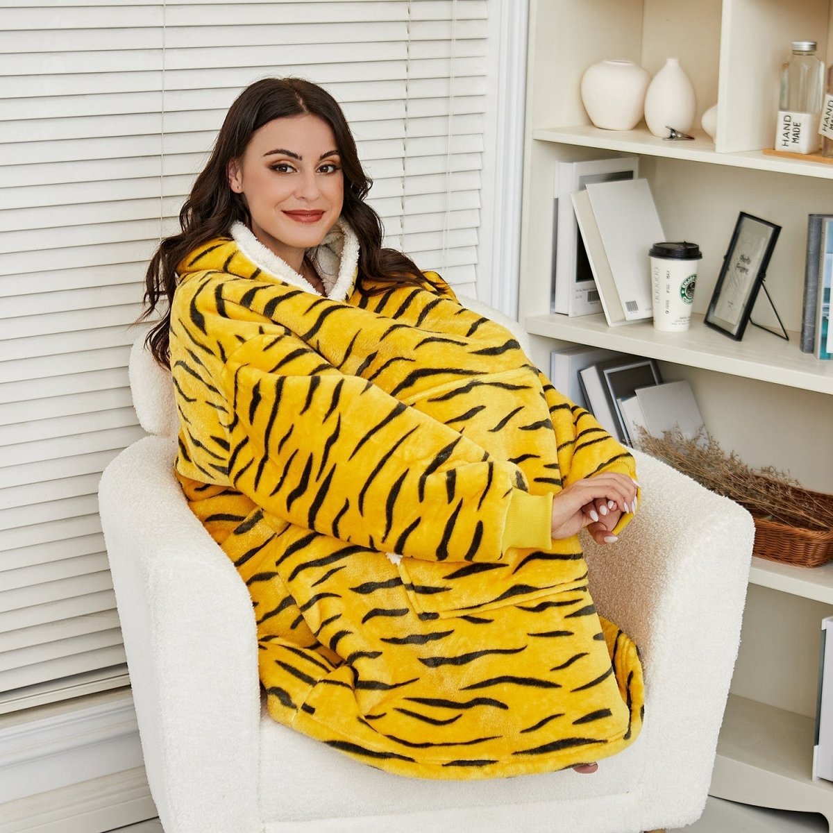 SNUGWEAR – Manta con capucha de forro polar para calor y comodidad
