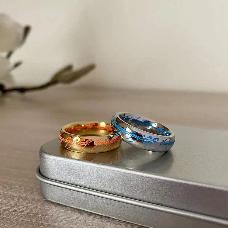 LUMINA RUNE RING – Leuchtender Schmuckring mit Gravur für Glück & Positivität