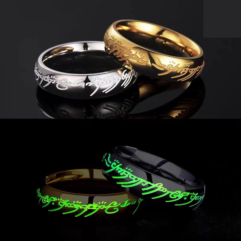 LUMINA RUNE RING – Leuchtender Schmuckring mit Gravur für Glück & Positivität