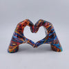 LoveSculpt Madera – Figura decorativa artesanal de madera para un hogar lleno de amor