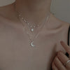 COLLAR MOONSHINE – Collar doble con colgante de luna para una elegancia romántica