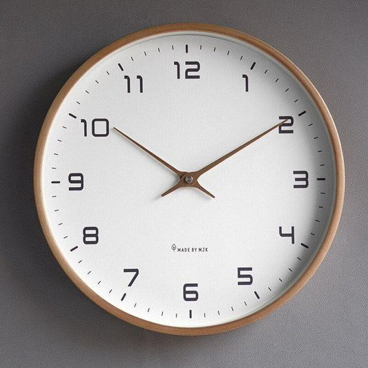 NordicTimber – Reloj de pared de madera elegante para un hogar moderno