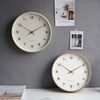 NordicTimber – Reloj de pared de madera elegante para un hogar moderno