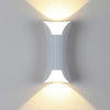 Orr Curved Outdoor Wall Light – Gebogene LED-Wandleuchte mit IP65-Schutz
