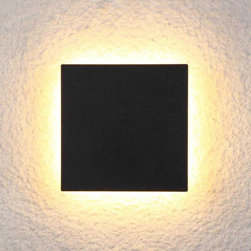 Orr Outdoor Wall Lamp – Minimalistische LED-Wandleuchte für moderne Außenbereiche