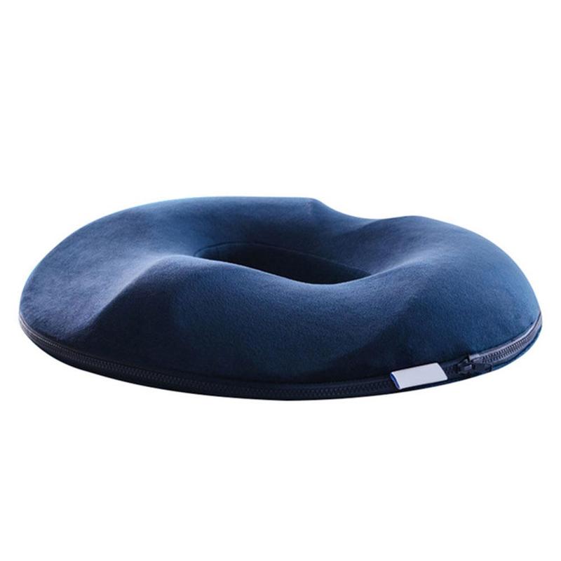 Orthopädisches Sitzkissen ReliefCushion | Lindert Hämorrhoiden- und Steißbeinschmerzen | Memory-Schaum | Haltungsunterstützung | Bequemes Sitzen 2