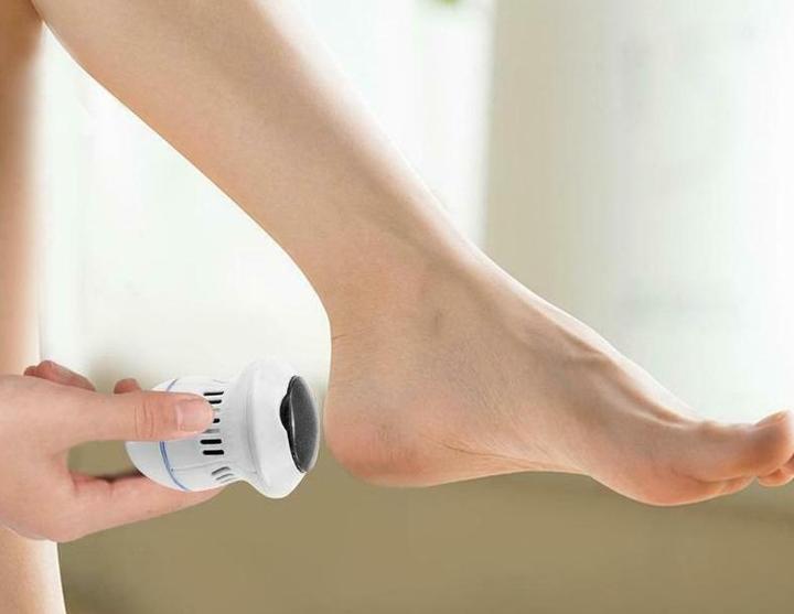 Pedifeet – Kabelloses Fußpflegegerät mit Vakuumfunktion für glatte & gepflegte Füße