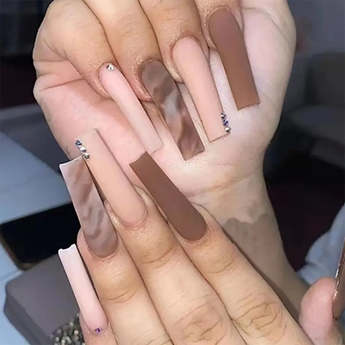Presson Chic – 24 Rosa Kunstnägel mit Kleber für schnellen Salonlook