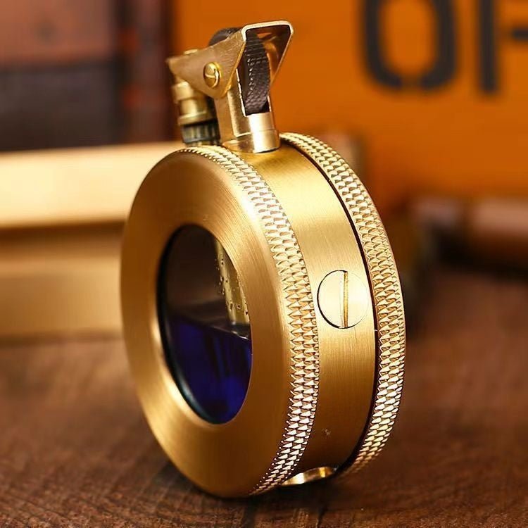 FLAMETRACK – Retro Metall Kerosin Feuerzeug im kompakten Vintage-Design