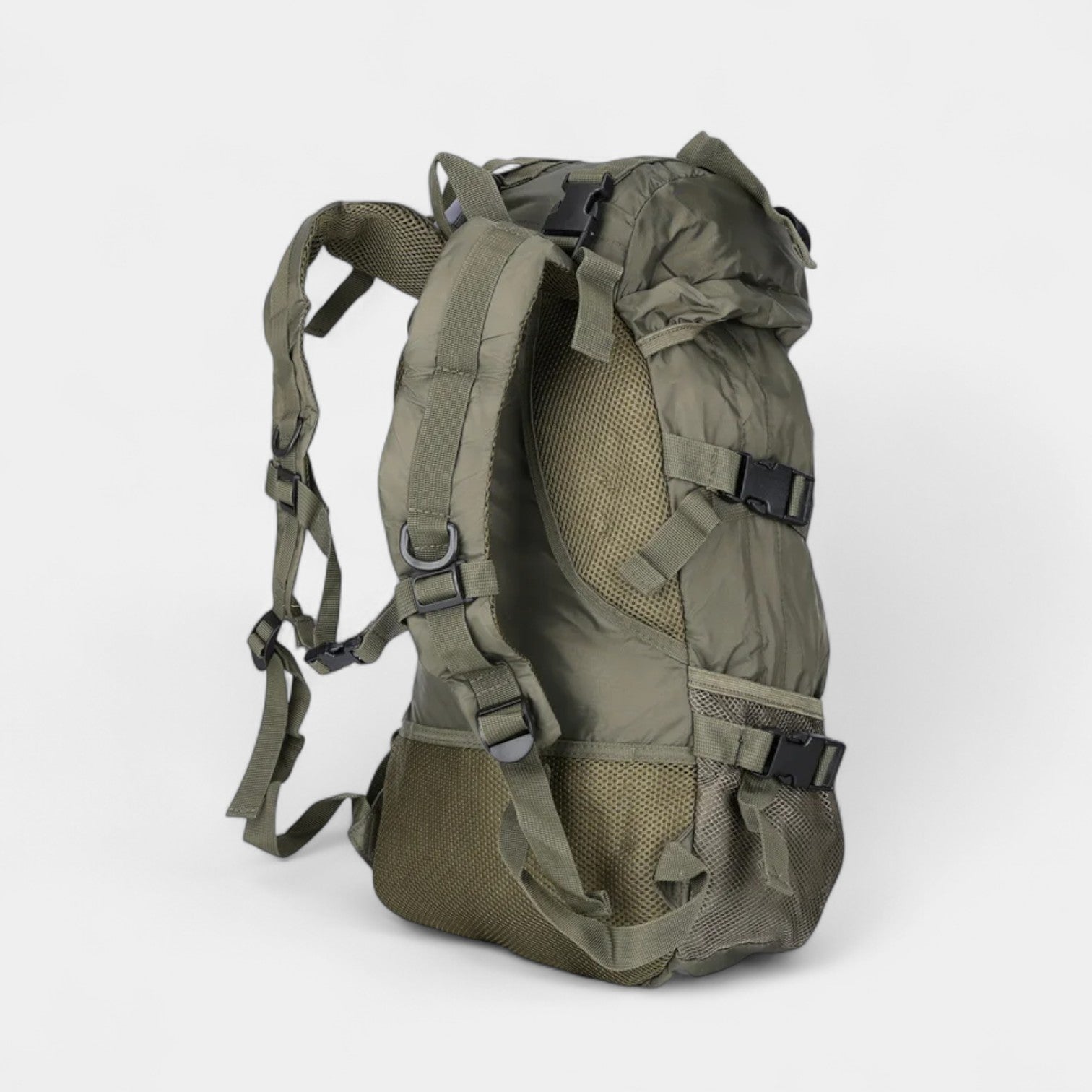 Mochila táctica Skyborne – robusta mochila de 30L para aventuras y uso urbano