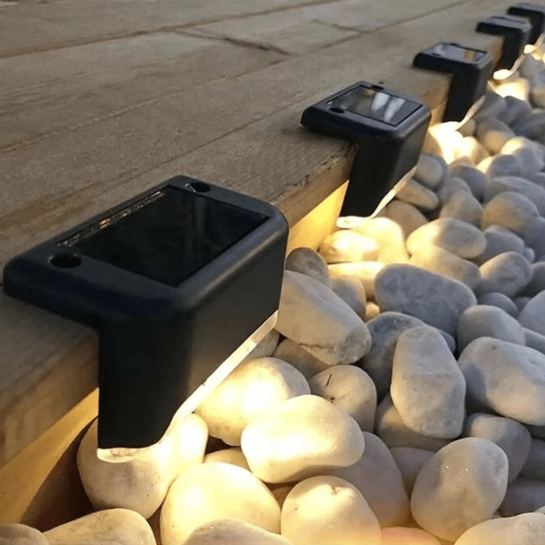 STICKGLOW – Lampes solaires autocollantes pour un éclairage d'ambiance dans le jardin
