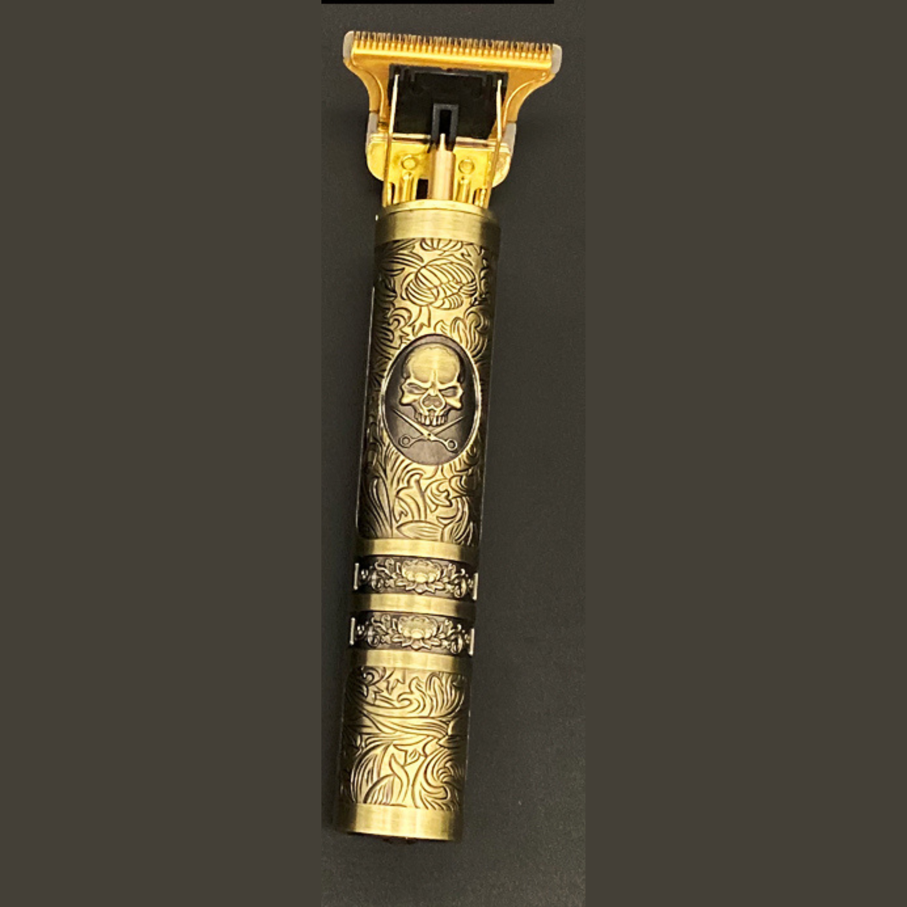 Skulltrim – Recortadora de barba vintage para un estilo preciso y sin cables
