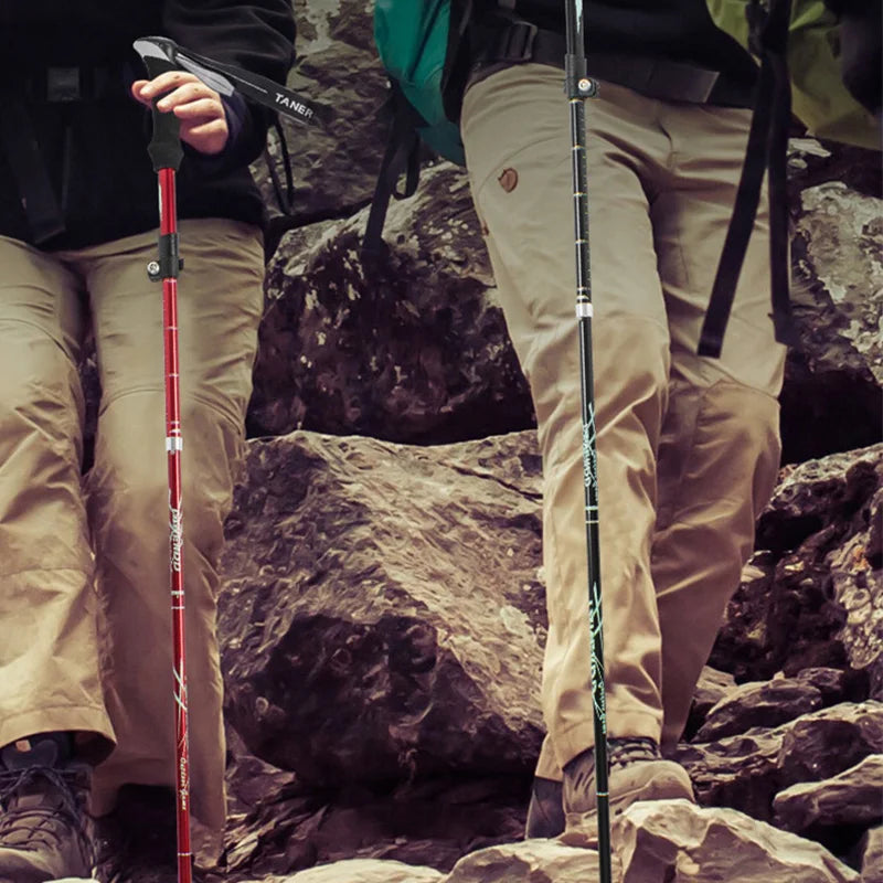 ULTRATRAIL TREKKER – Bastones de trekking telescópicos ultraligeros para un agarre seguro al caminar