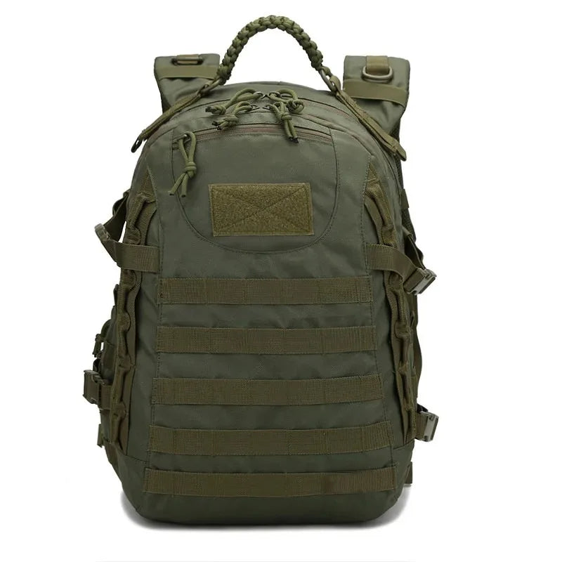 TREKFORCE – Mochila táctica para exteriores con 48L y sistema MOLLE