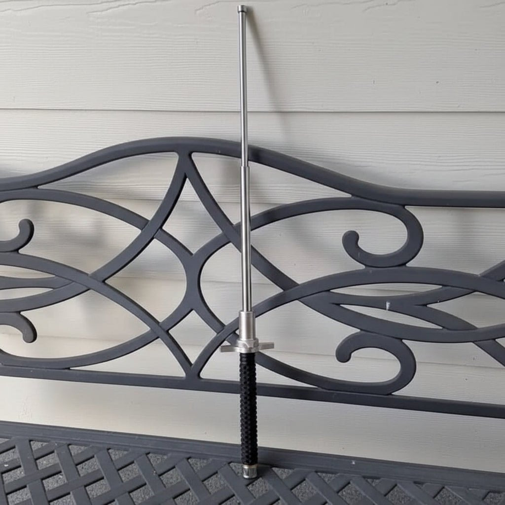 UrbanGuard Pro – Verstellbarer Wanderstock mit sicherem Halt