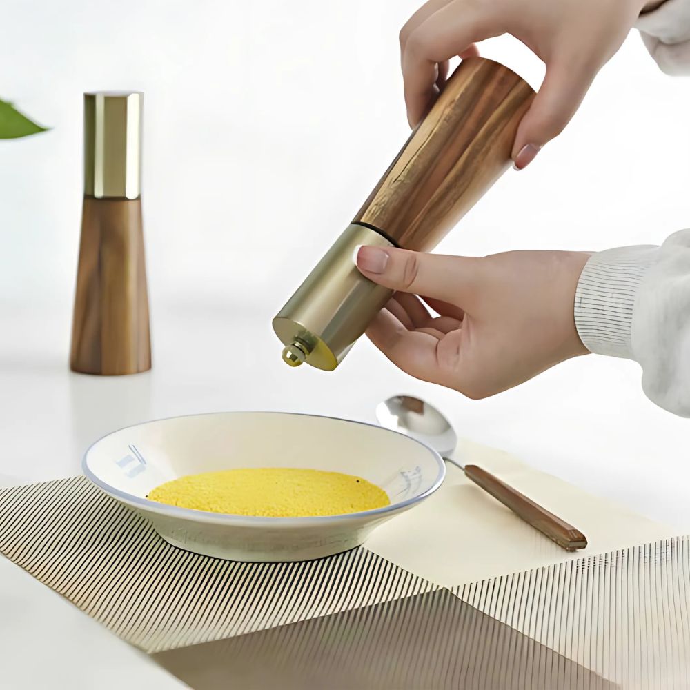 WOODSPICE – Salzstreuer & Pfeffermühle Duo-Set aus Holz 3