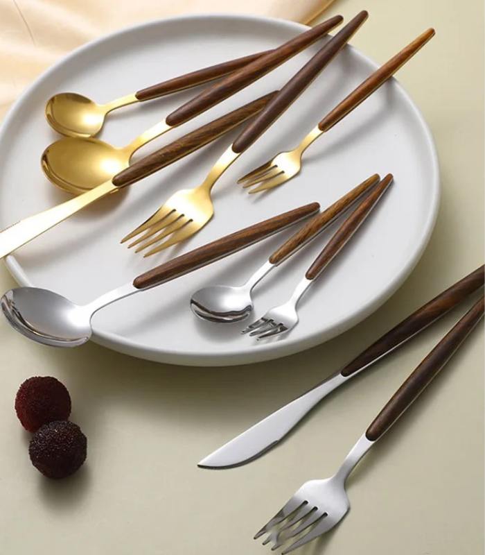 WOODSTEEL – Elegantes 30-teiliges Besteckset mit Holzakzenten 3