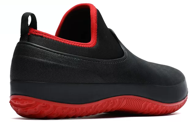 SlipSafe Workwear – Wasserdichte Slip-On Arbeitsschuhe für Komfort & Sicherheit