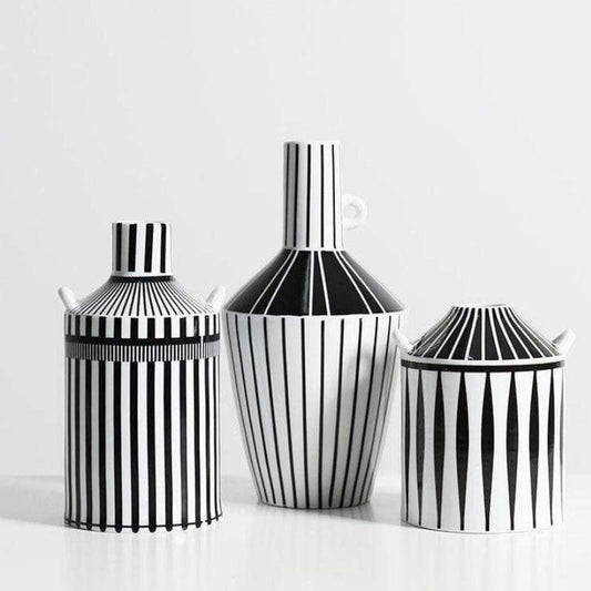 KAZURI – Elegante keramische vaas voor een moderne ambiance