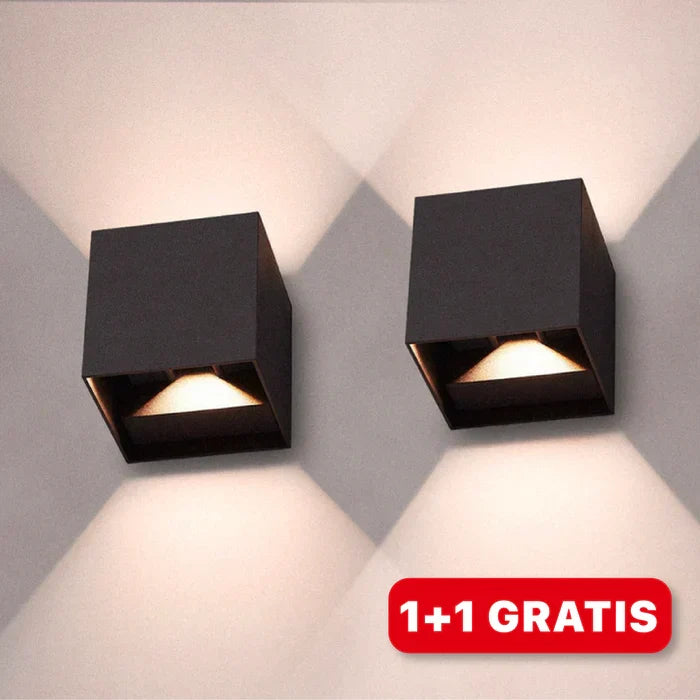 Moderne LED-Wandleuchte im Kubus-Design