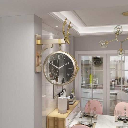 LUXORCLASS – Stijlvolle wandklok met Egyptische elegantie