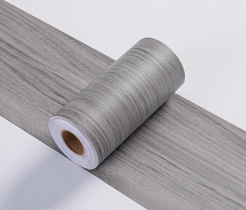 WOODSTRIPE – Listelli in PVC autoadesivi con venatura legno per ambienti eleganti